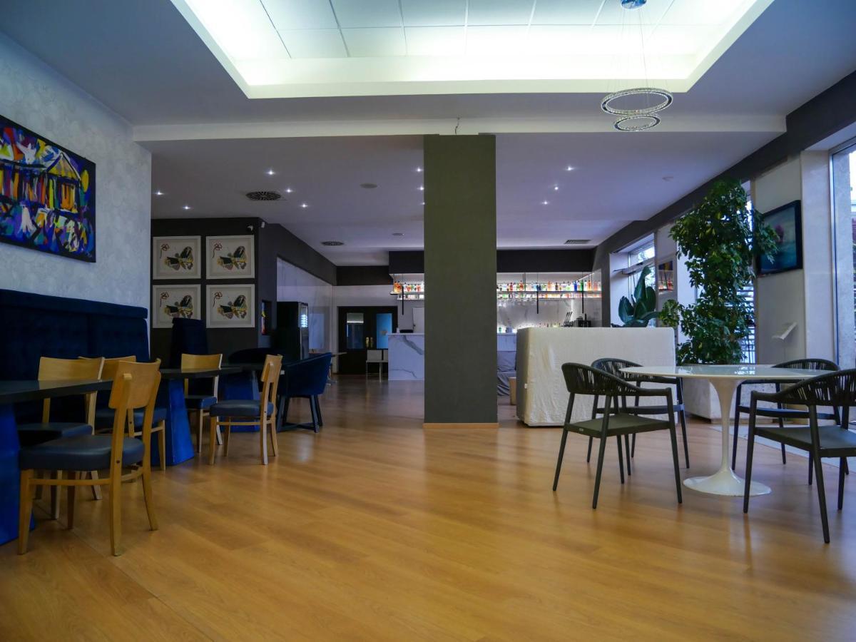 Hotel Saint Joseph Salerno Esterno foto