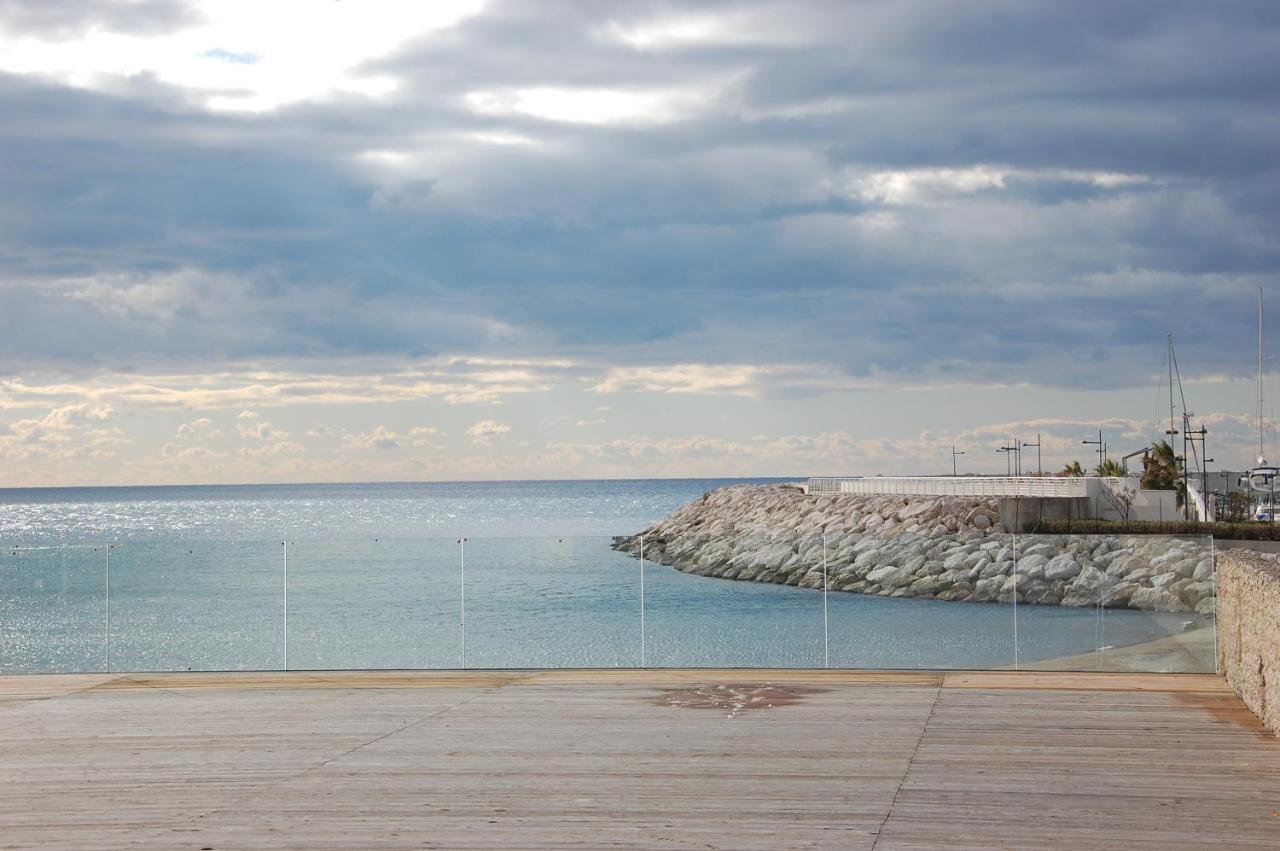 Hotel Saint Joseph Salerno Esterno foto